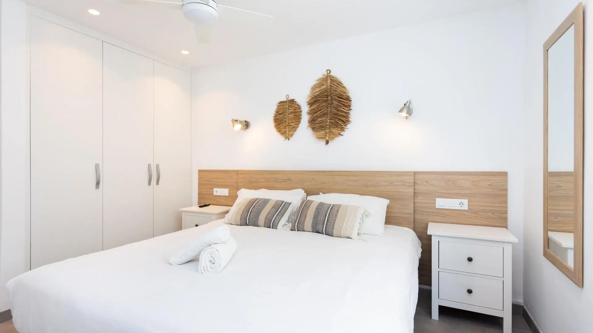 Villa Urbania Holiday Home By Sunkeyrents 플라야데라스아메리카스