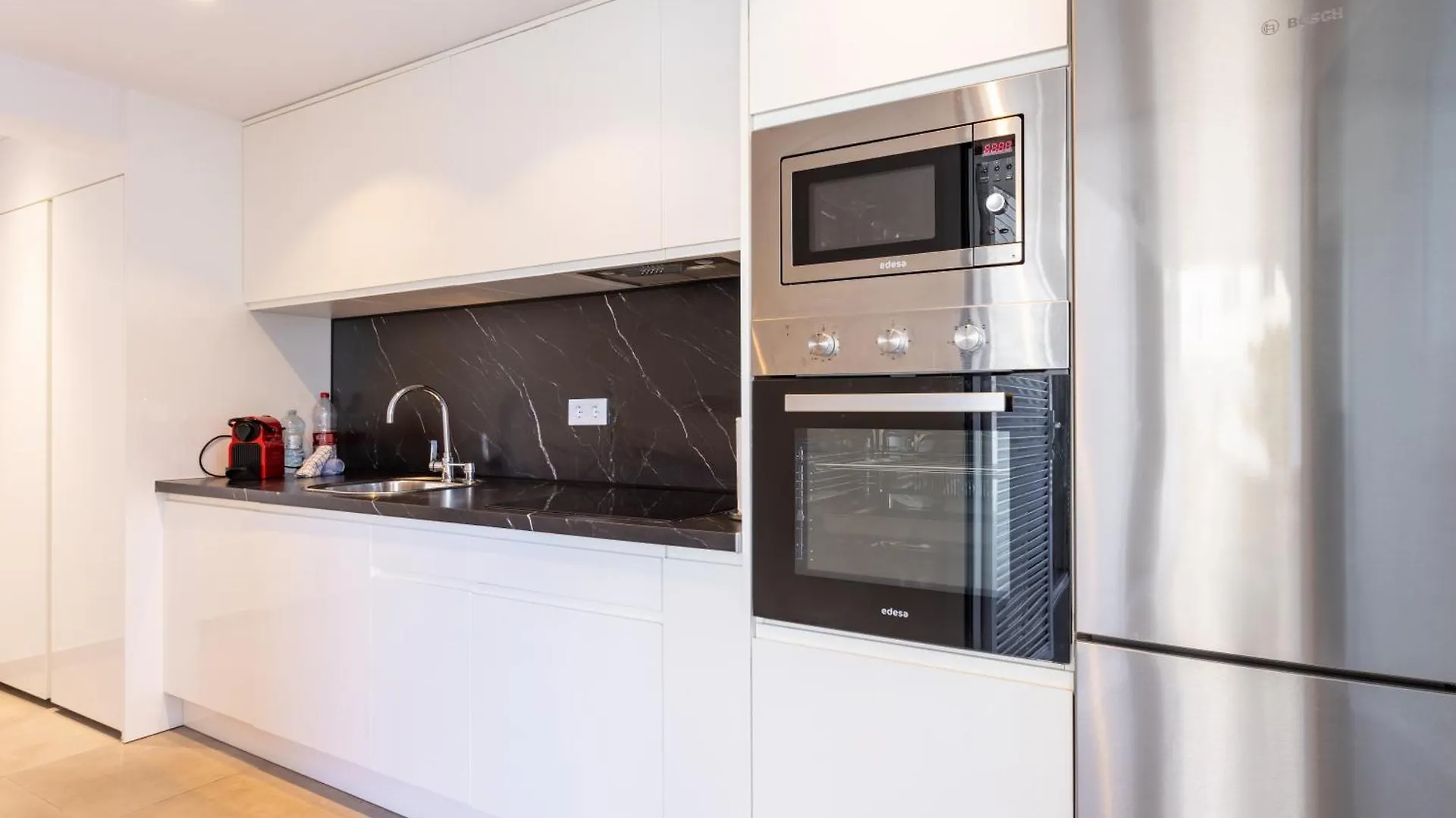 Villa Urbania Holiday Home By Sunkeyrents Плая-де-лас-Америкас Испания